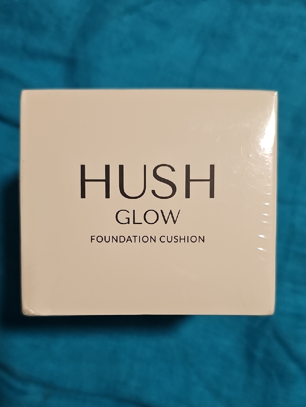 HUSH Glow Foundation Cushion - Honey Almond NIB